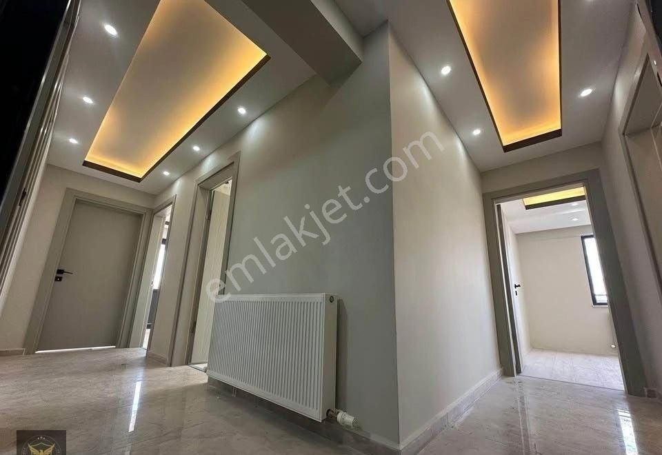 Beylikdüzü'nde Acil Satılık Metrobüse Komşu 2+1 Fırsat Dairemiz - Görsel 5