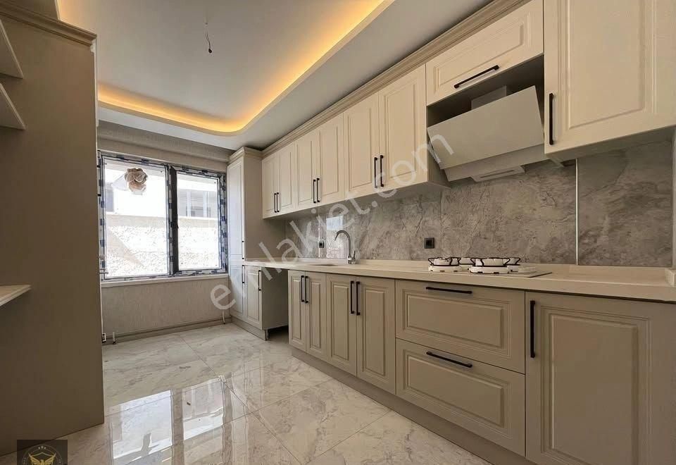 Beylikdüzü Migros Avm Arkasında Ultra Geniş Düz Giriş 2+1 Daire - Görsel 14