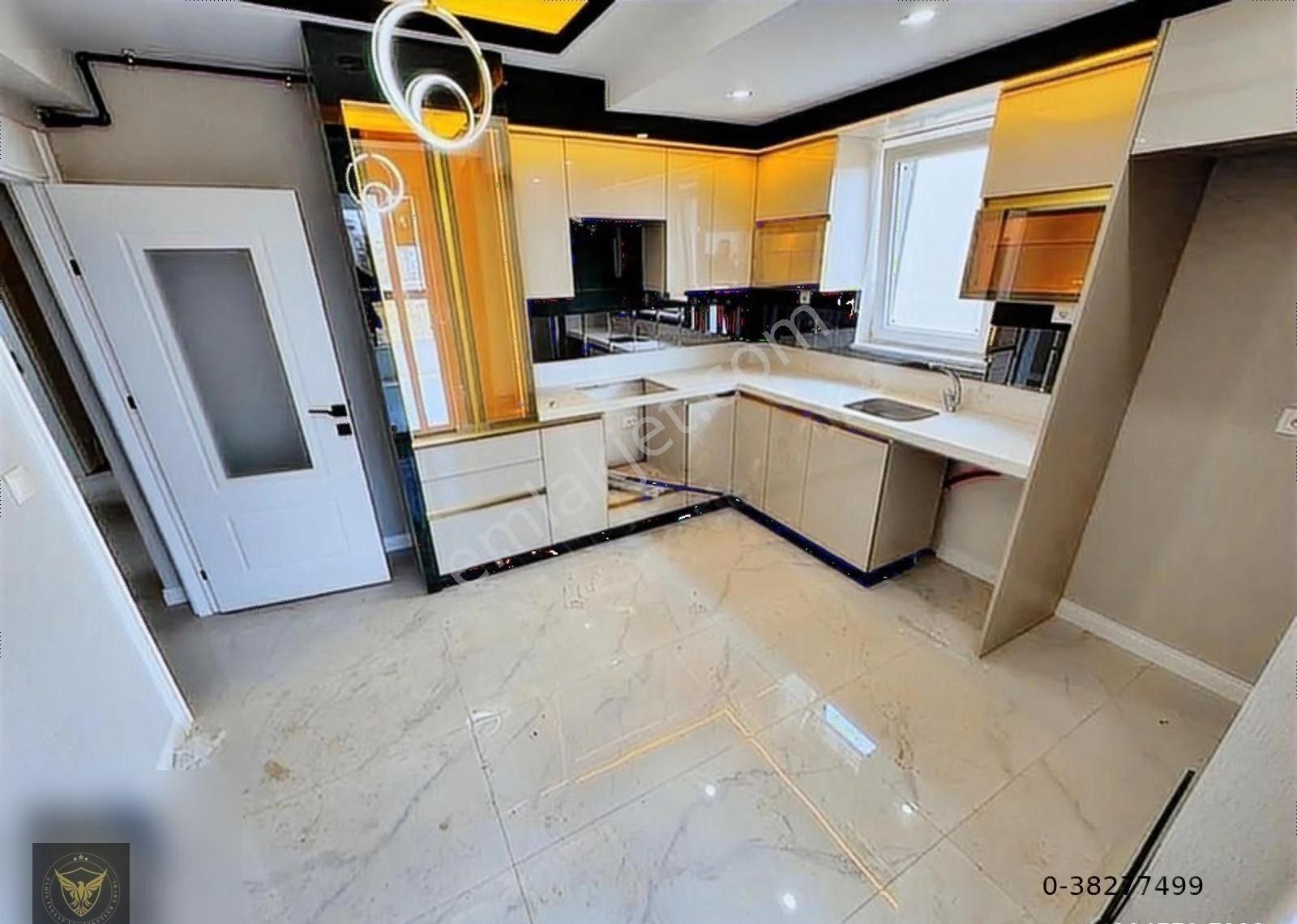 Beylikdüzü'nde Siteiçi Ayrı Mutfaklı 1+1 Ultra Lüks Dairemiz - Görsel 3