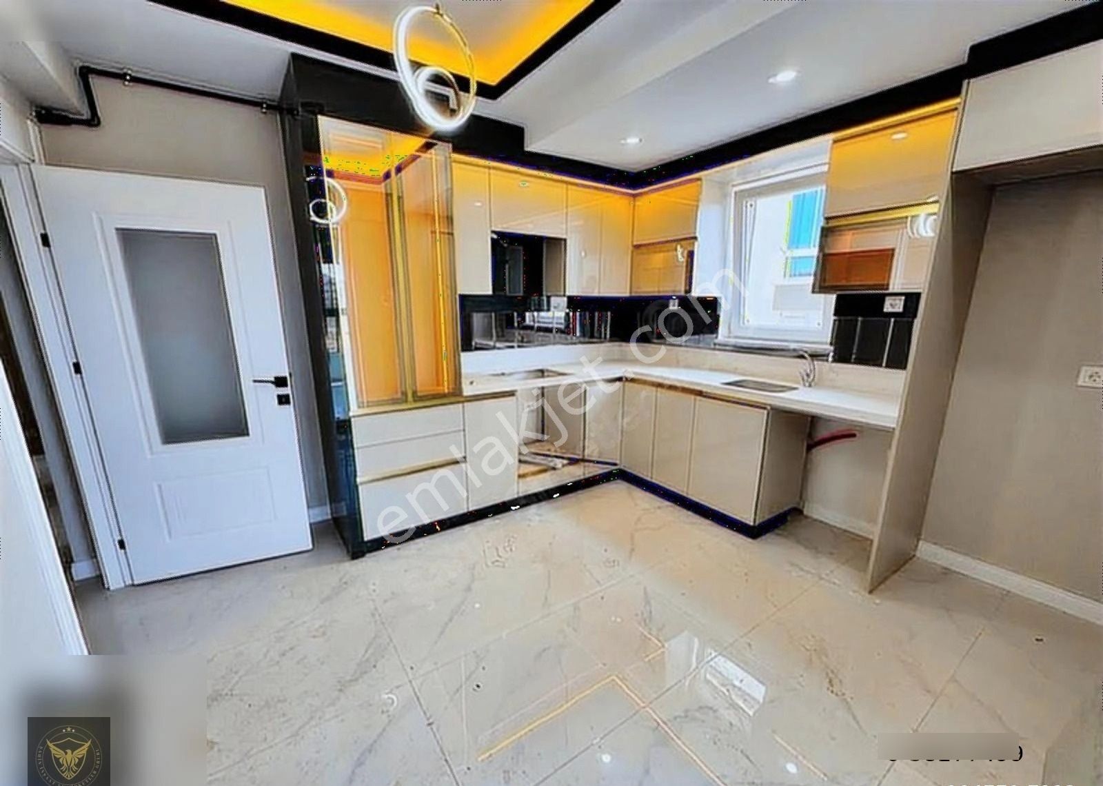 Beylikdüzü'nde Siteiçi Ayrı Mutfaklı 1+1 Ultra Lüks Dairemiz - Görsel 2