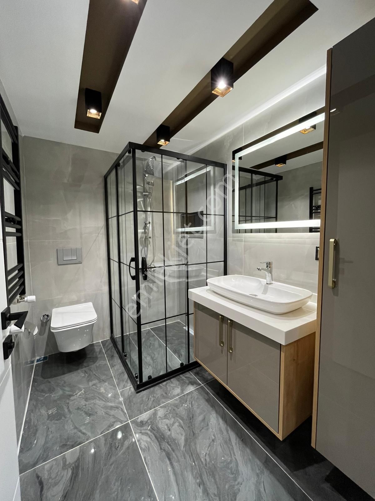 Asil'den Hatayda Cadde Paraleli 3+1 Full Yapılı Bahçeli Daire - Görsel 12