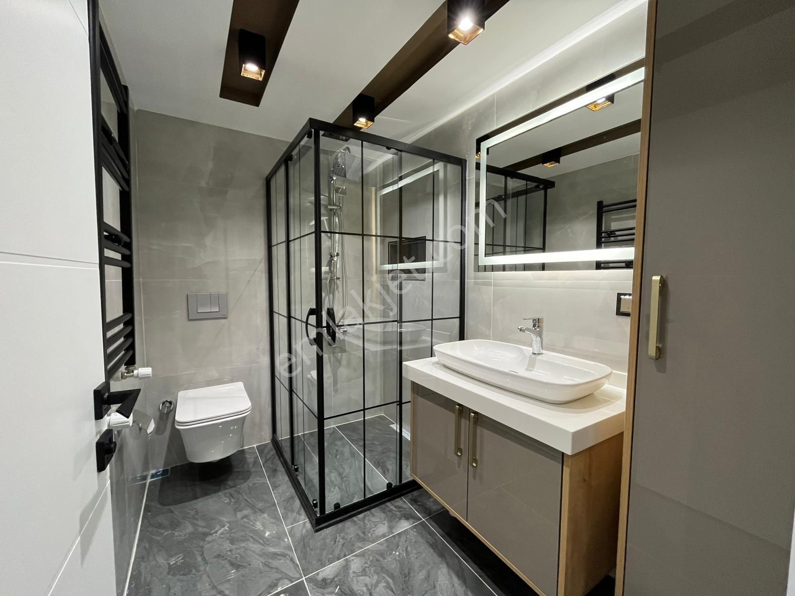 Asil'den Hatayda Cadde Paraleli 3+1 Full Yapılı Bahçeli Daire - Görsel 13