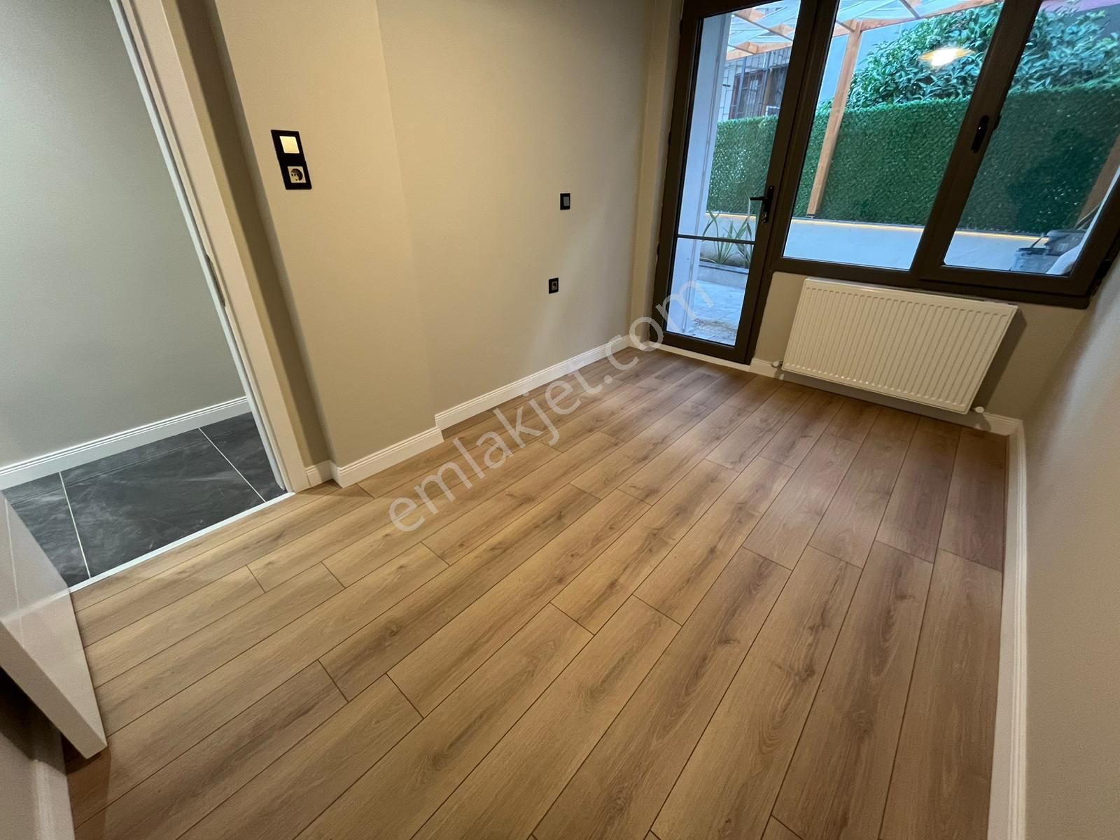 Asil'den Hatayda Cadde Paraleli 3+1 Full Yapılı Bahçeli Daire - Görsel 14