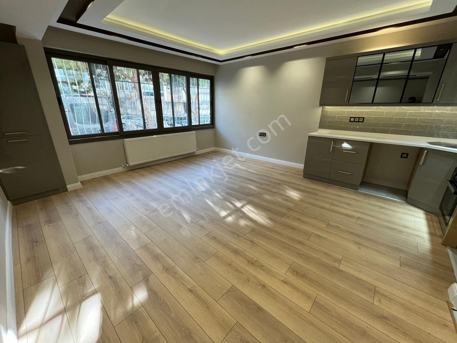 Asil'den Hatayda Cadde Paraleli 3+1 Full Yapılı Bahçeli Daire - Görsel 3