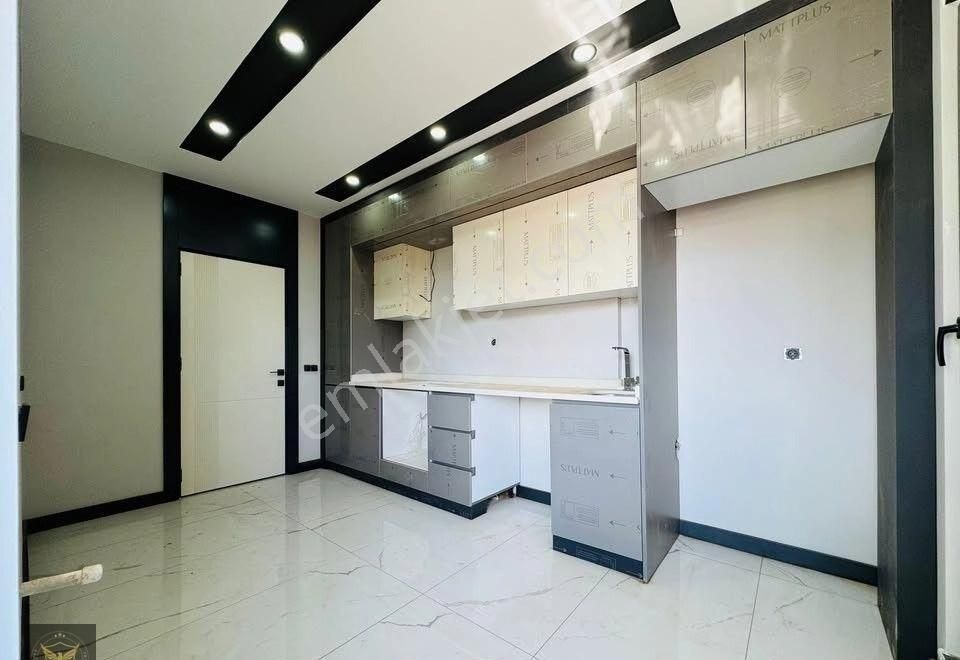 Beylikdüzü Yakuplu Mh.kent Ormanı Manzaralı 3+1 Şık Dairemiz - Görsel 18