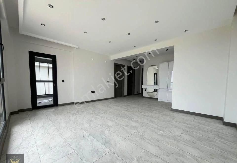 Merkezi Konumda Yakuplu Mh. 2+1 Aileye Uygun - Görsel 4