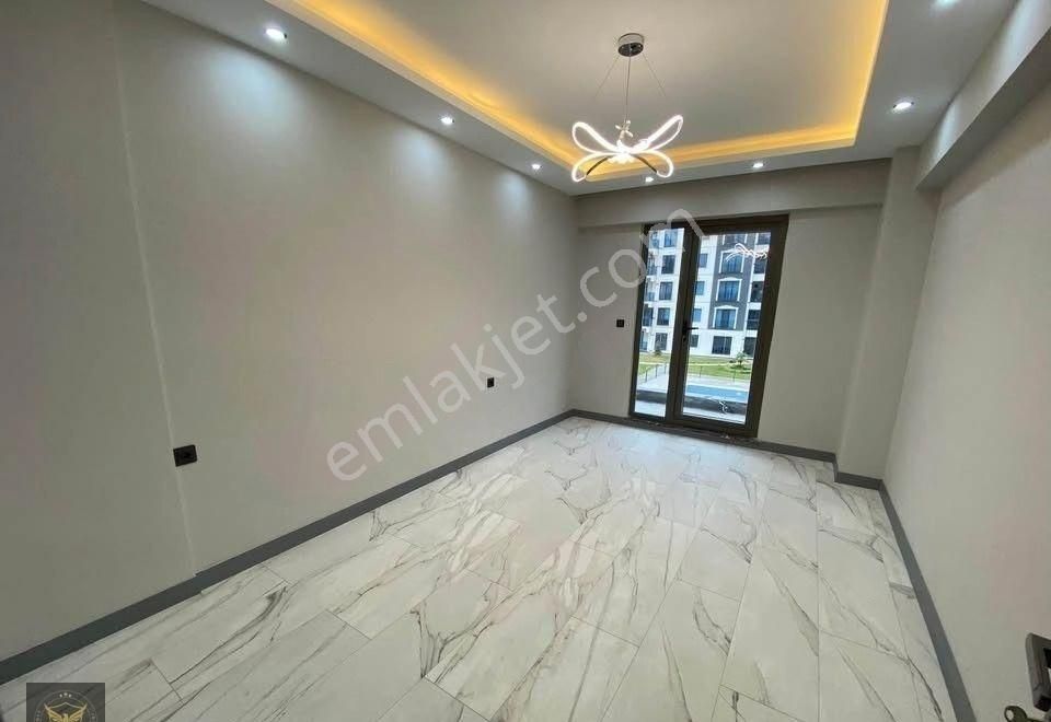 Beylikdüzü Yakuplu Mh.kent Ormanı Manzaralı 3+1 Şık Dairemiz - Görsel 4