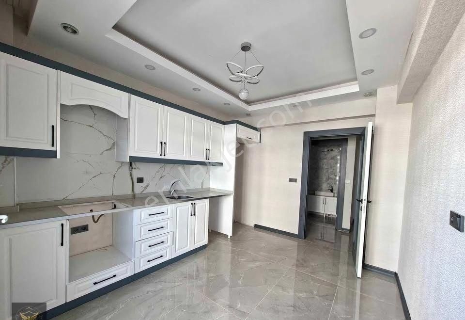 Beylikdüzü Migros Avm Arkasında 2+1 Ultra Geniş Dairemiz