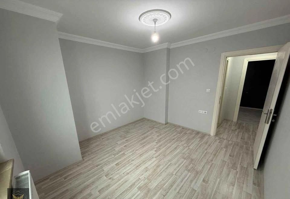 Emsallerin Altında 2+1 Acil Satılık Daire - Görsel 13