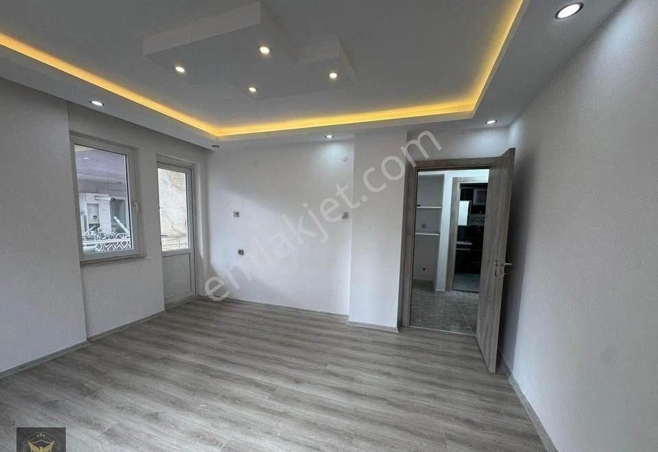 Beylikdüzü'nün Yıl Sonuna Özel Kaçırılmayacak 3+1 Fırsat Dairesi - Görsel 6