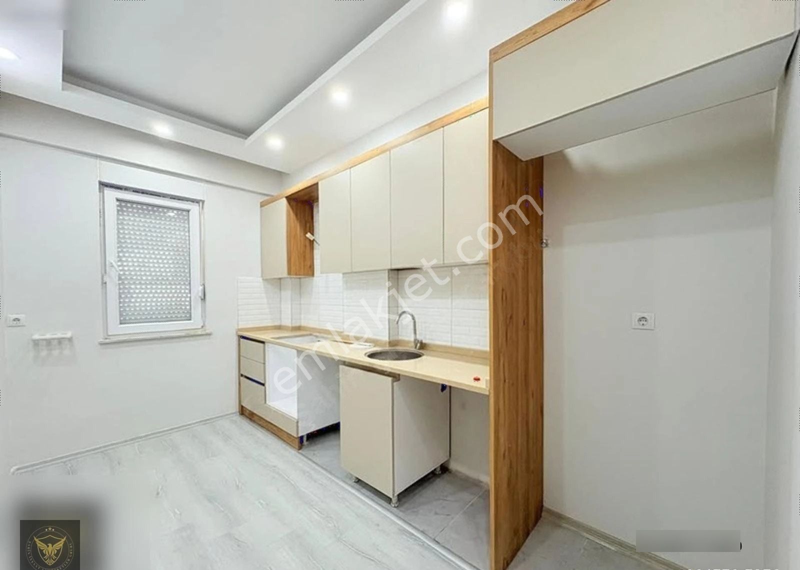 Beylikdüzü Merkez'de Acill Satılık Ayrı Mutfaklı 1+1 Dairemiz... - Görsel 19