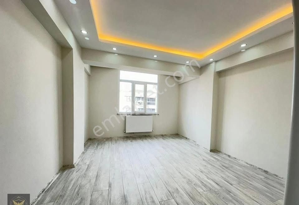 Metrobüse Komşu Yüksek Kira Getirili 3+1 Sıfır Dairemiz.. - Görsel 3