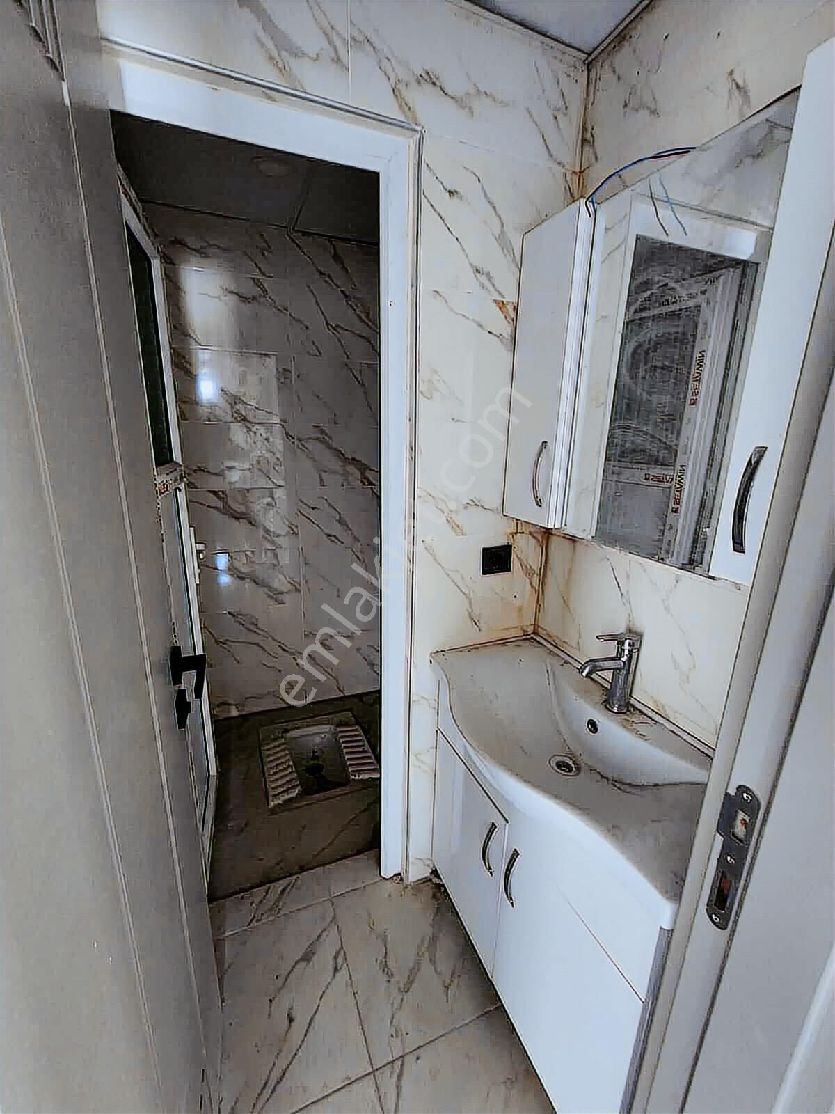 Mücahitler'de Sıfır Arakat Ultra Lüks 2+1 Daire - Görsel 12