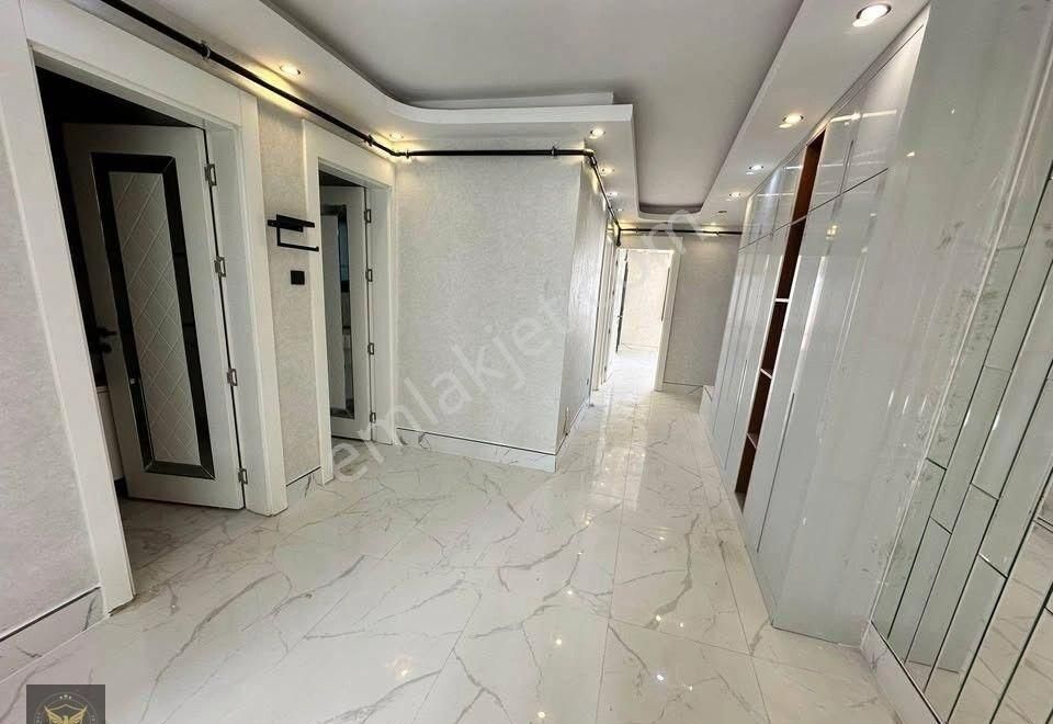 Şahin İnşaat'tan Merkezi Konumda Şık Tasarımlı Kaçırılmayacak 2+1 Fırsat Dairemiz... - Görsel 4