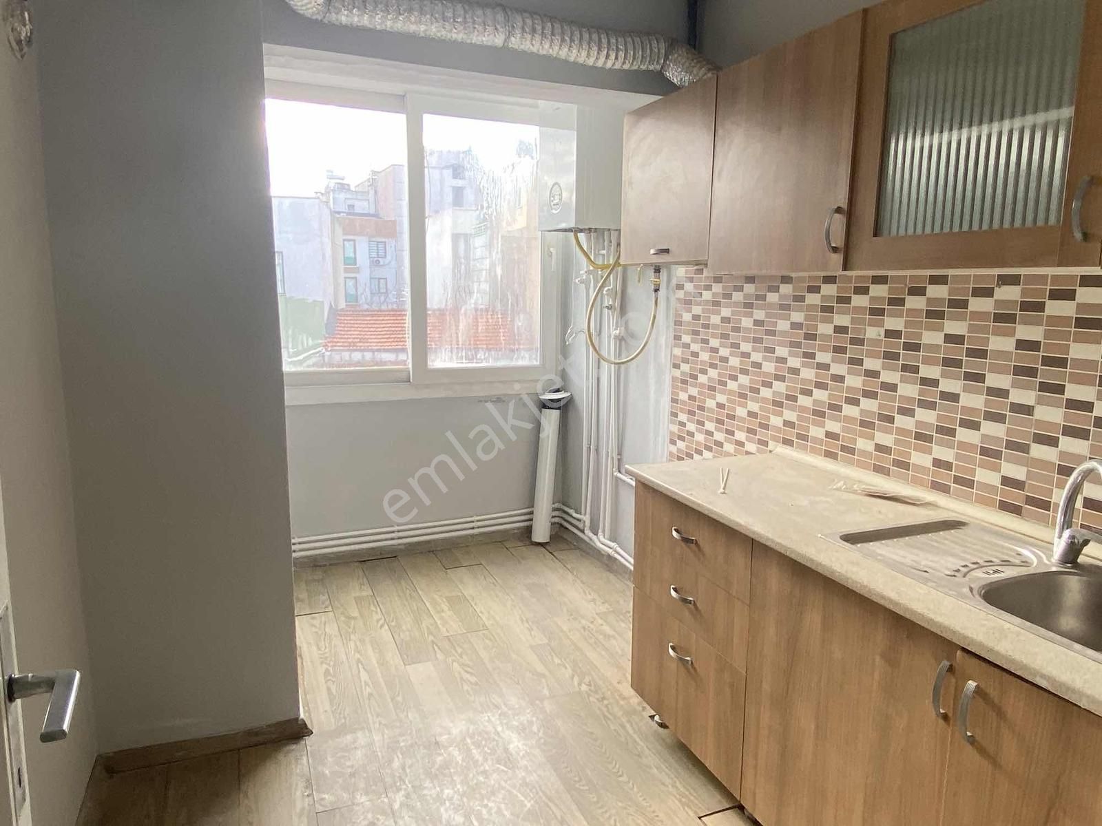 Akalın Dan Üzümcü Yakını Aydınlık Mazaralı D.gazli Kiralık - Görsel 16