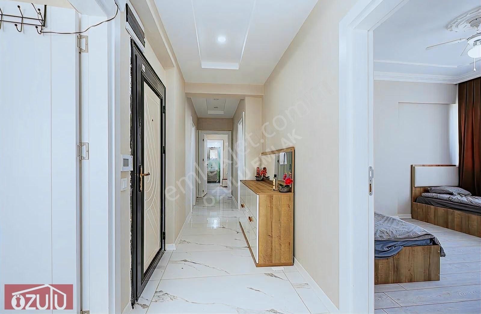 Uncalı'da Özellikli Sitede 130 M2 Full Tadilatlı - Görsel 31