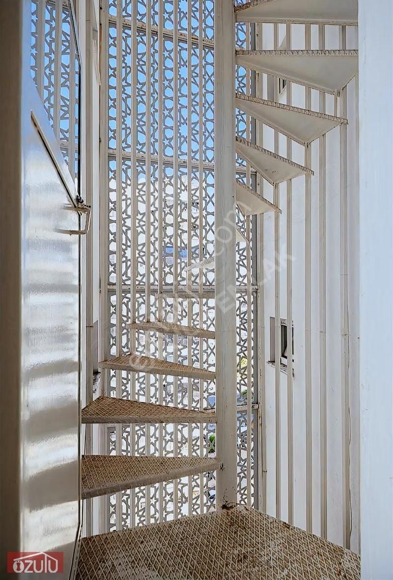 Uncalı'da Özellikli Sitede 130 M2 Full Tadilatlı - Görsel 32