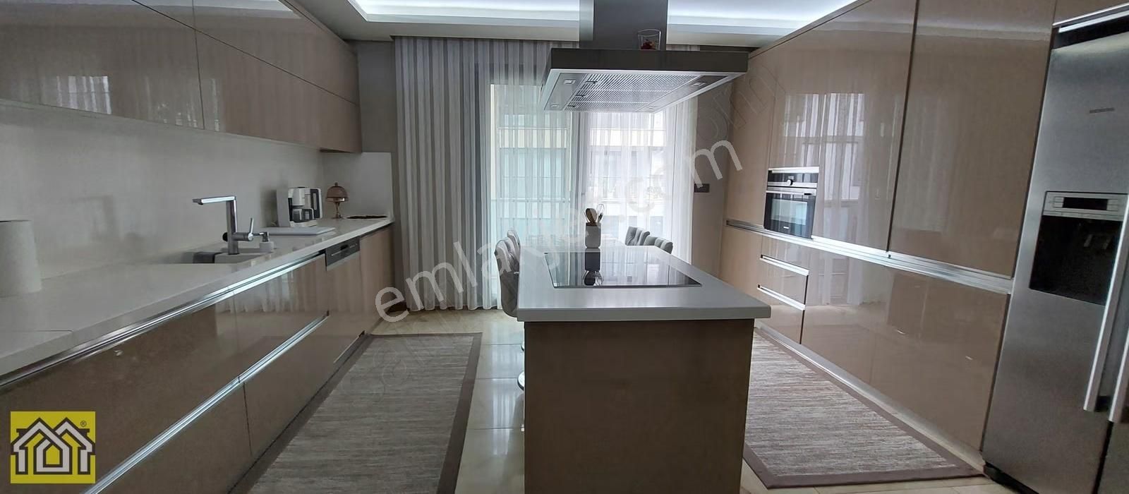 175 M² Yerden Isıtmalı 3+1,ebeveyn Banyolu,kilerli, Ada Mutfak - Görsel 5
