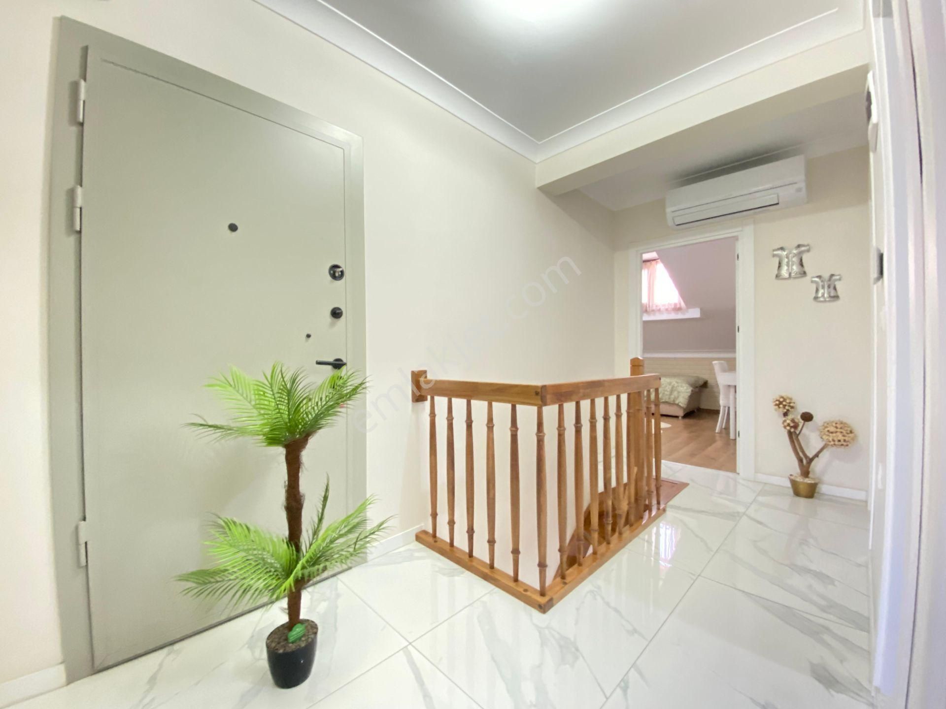 Pegaas'tan Üniversite Mah 1 Yıllık Ayrı Girişli 4+2 Dublex Daire - Görsel 27