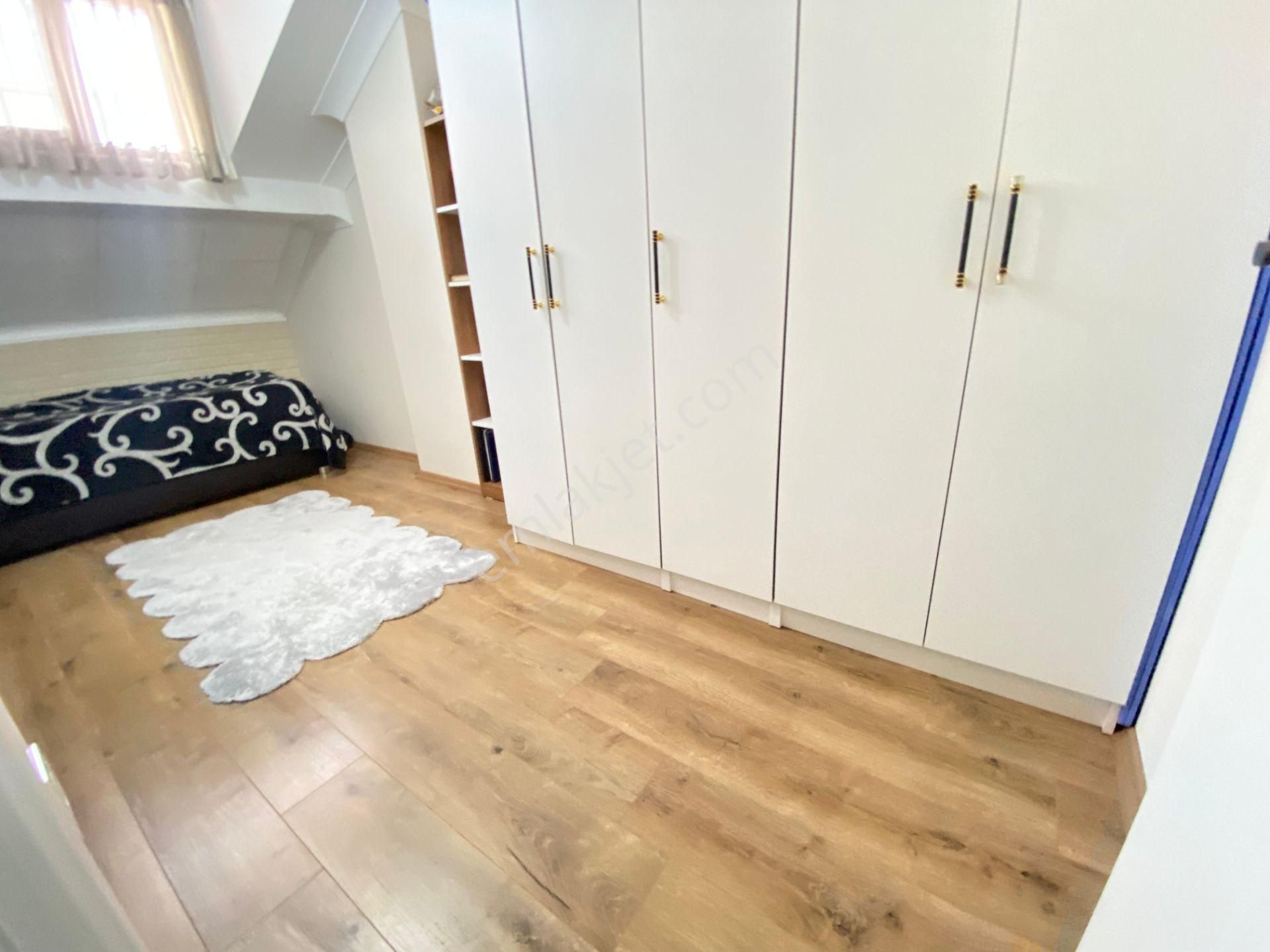 Pegaas'tan Üniversite Mah 1 Yıllık Ayrı Girişli 4+2 Dublex Daire - Görsel 30