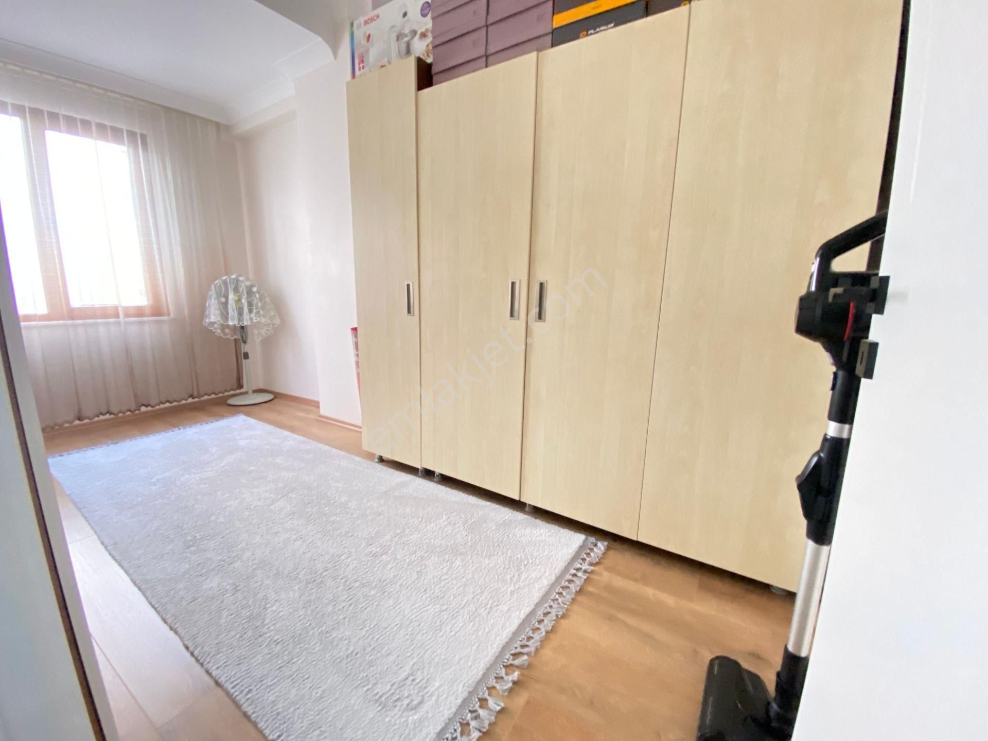 Pegaas'tan Üniversite Mah 1 Yıllık Ayrı Girişli 4+2 Dublex Daire - Görsel 17