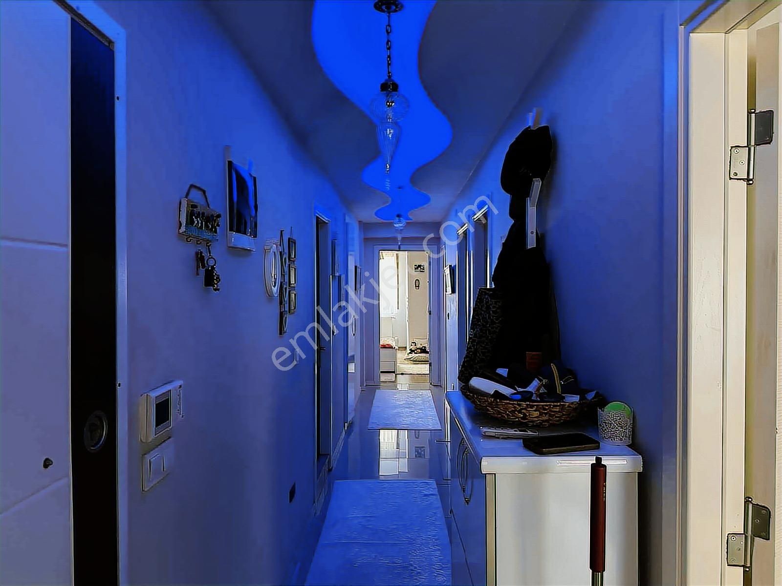 Demetten Çift Cepheli Arakat Doğalgazlı 3+1 Geniş Satılık Daire. - Görsel 19