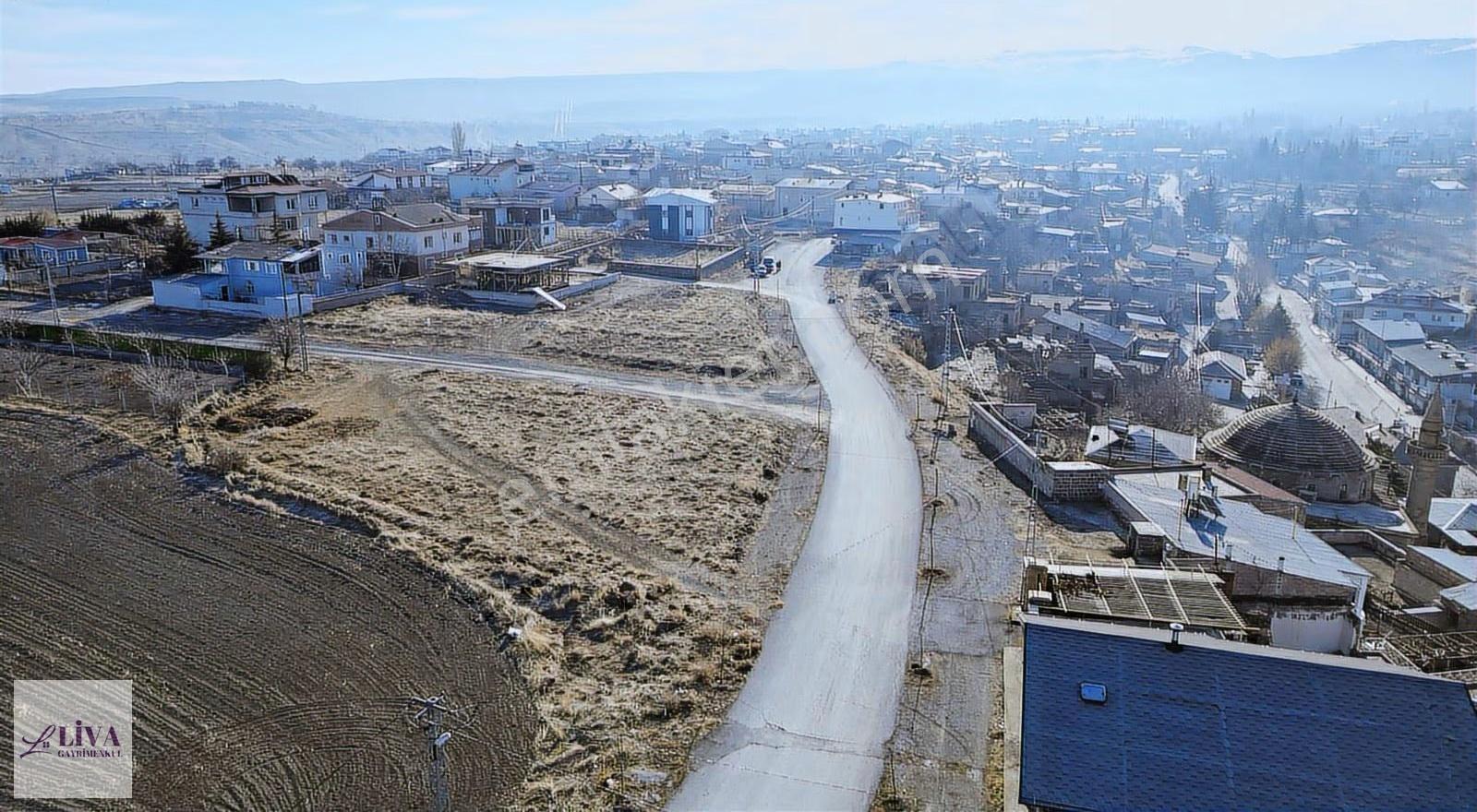 Liva'dan Reşadiye'de Harika Konumda 325 M² Parsel Hissesi - Görsel 11