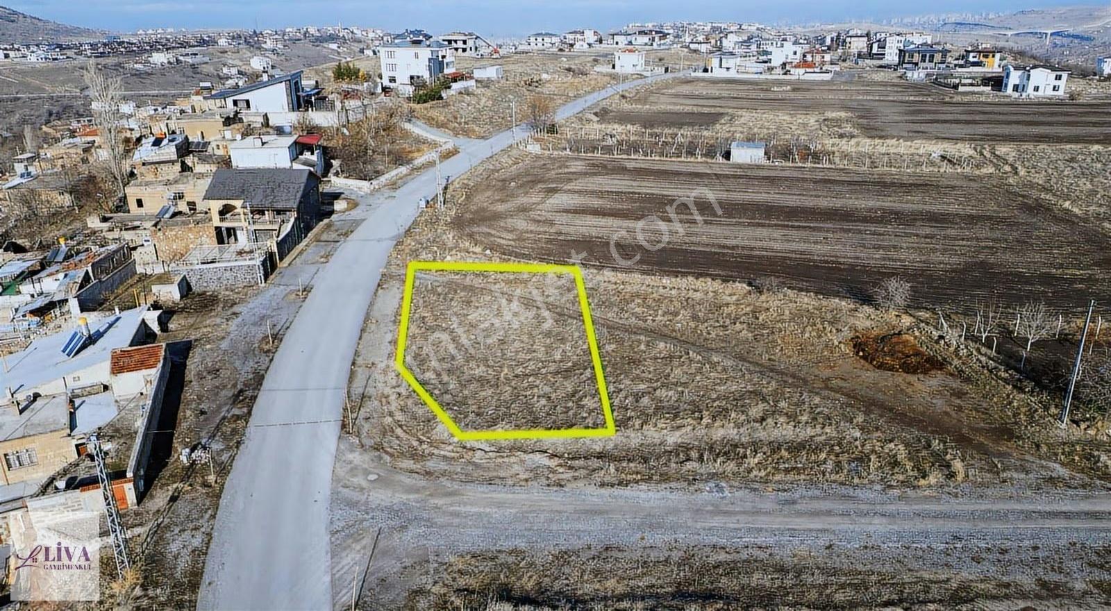 Liva'dan Reşadiye'de Harika Konumda 325 M² Parsel Hissesi - Görsel 8