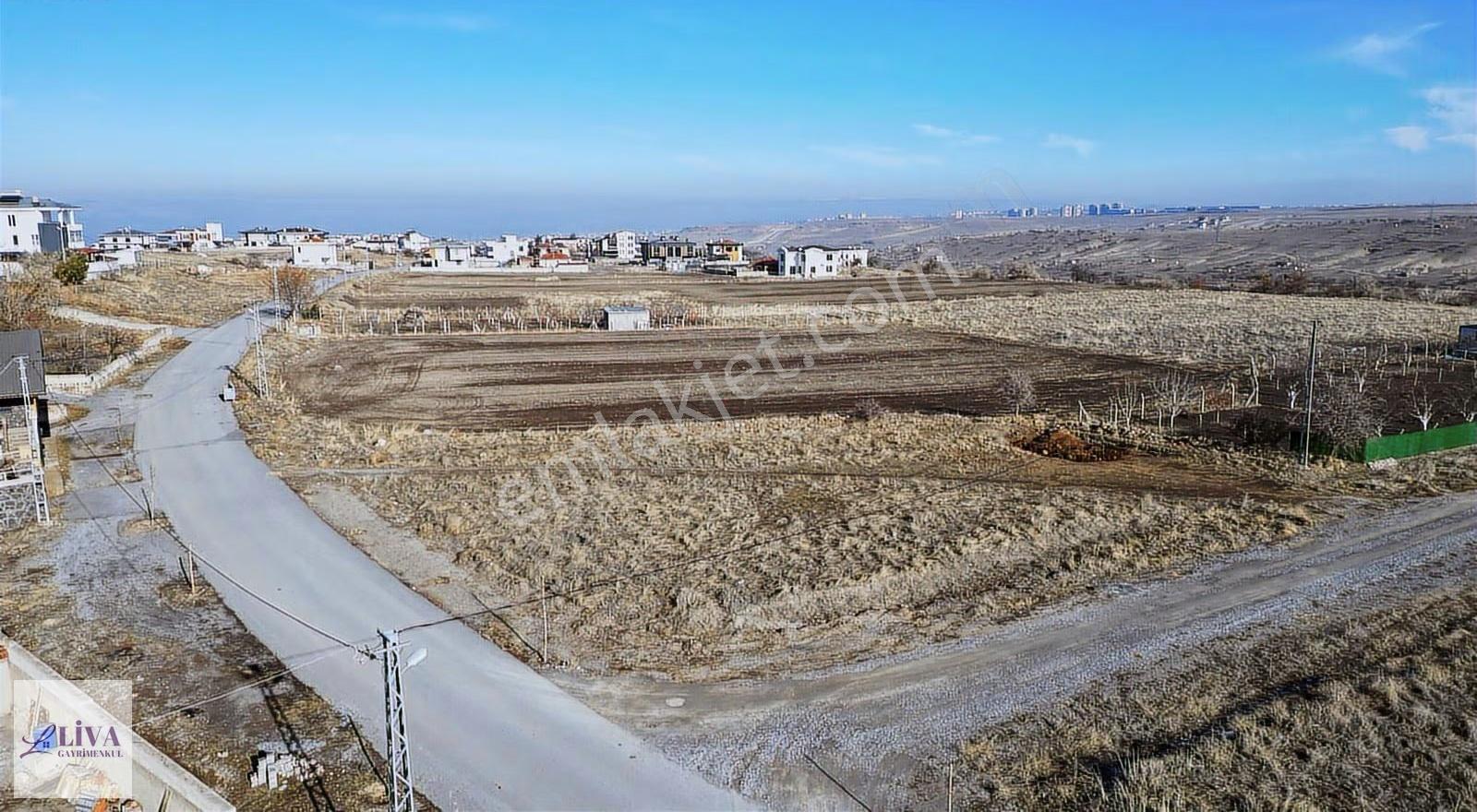Liva'dan Reşadiye'de Harika Konumda 325 M² Parsel Hissesi - Görsel 10