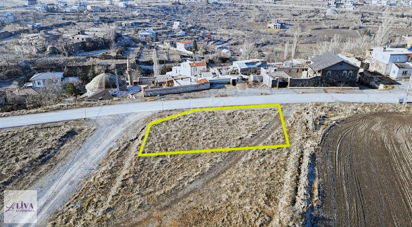 Liva'dan Reşadiye'de Harika Konumda 325 M² Parsel Hissesi - Görsel 7