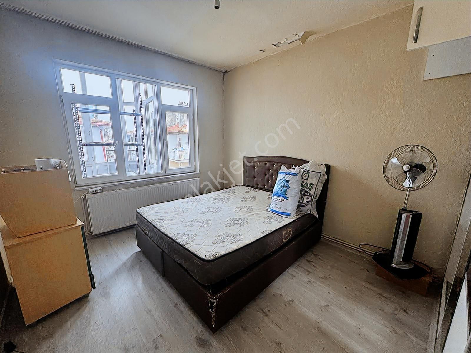 Numune Hastanesi Acil Servis Karşısı 3+1 İçi Yapılı Boş Daire - Görsel 7