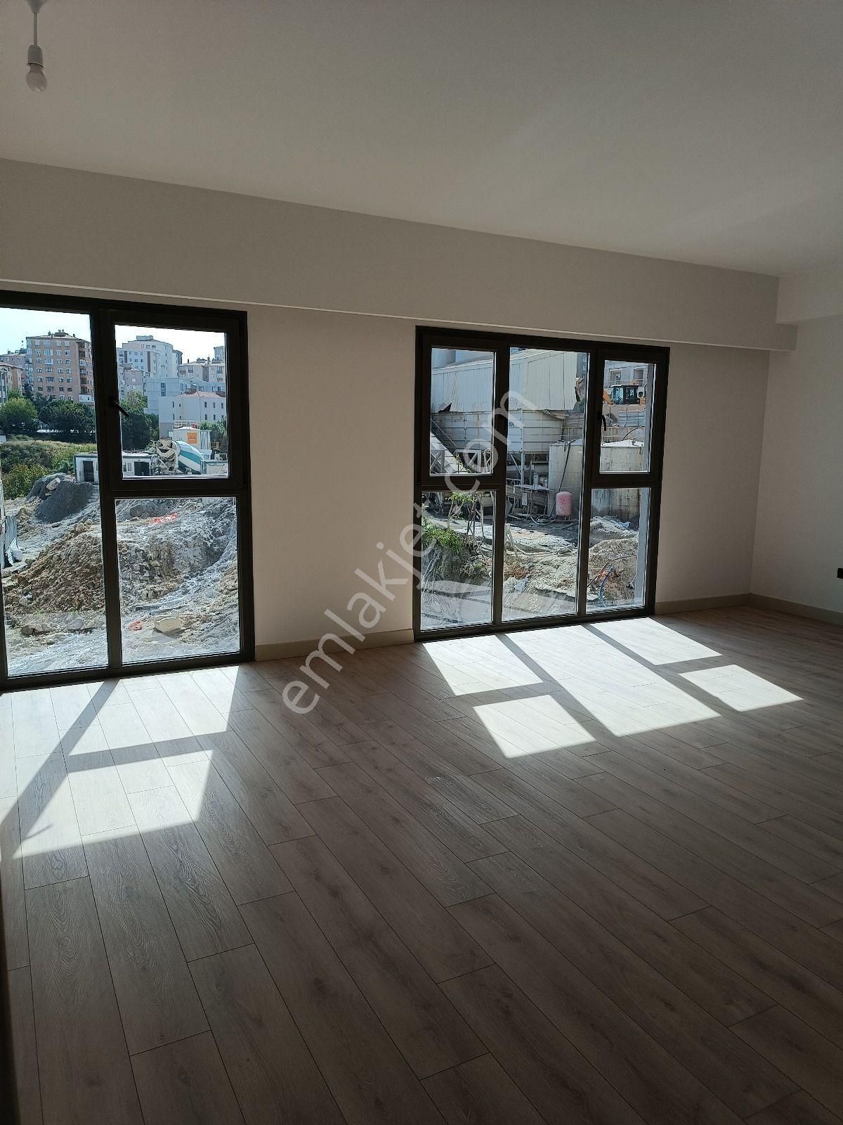 Emlak Konut Fikirtepe | Seçkin Etap | Dengeli Planlı 3+1 | Citizenship Eligible - Görsel 2