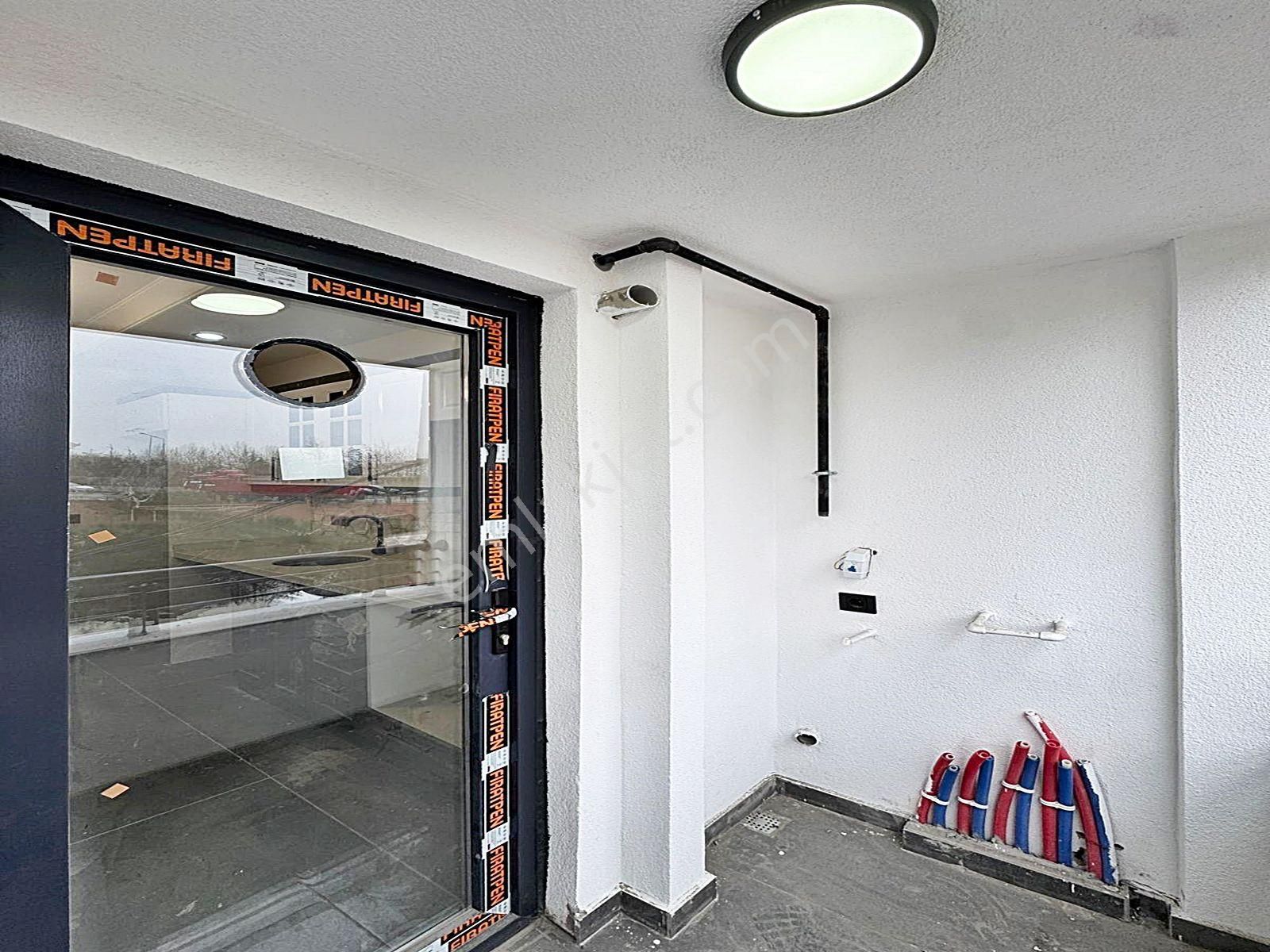 Cadde34 Yapı'dan Sultaniye'de Sıfır Eminevim & %75 Krediye Uygun Balkonlu Satılık Arakat Daire!! - Görsel 11