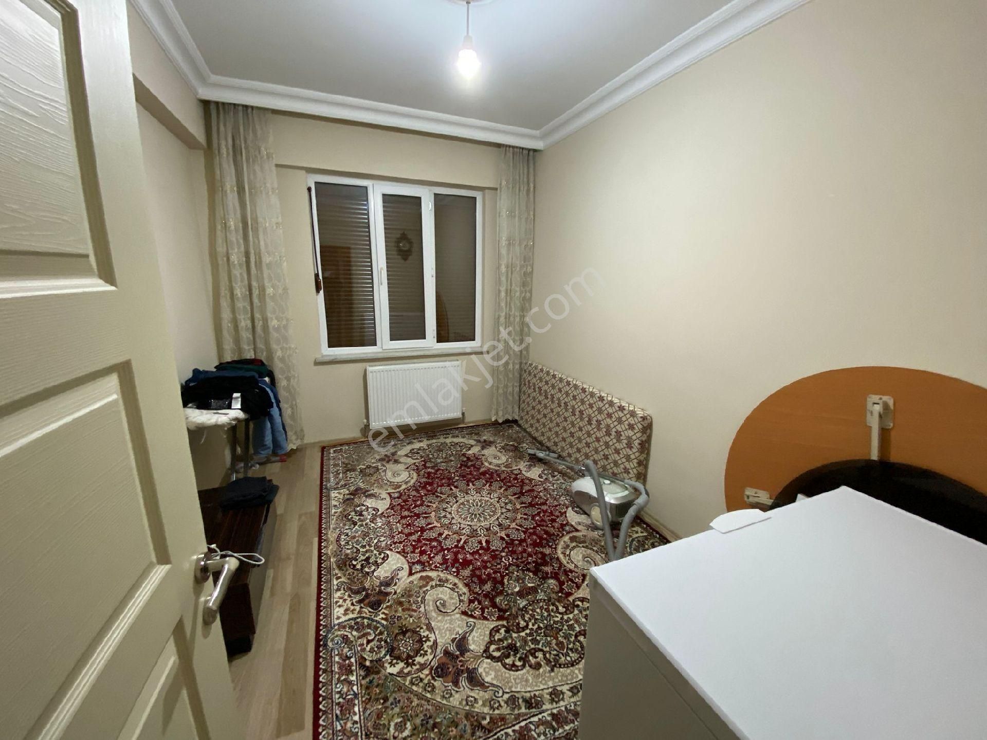 Kosova Farabi Hastanesi Yanı Satılık 3+1 Daire - Görsel 11