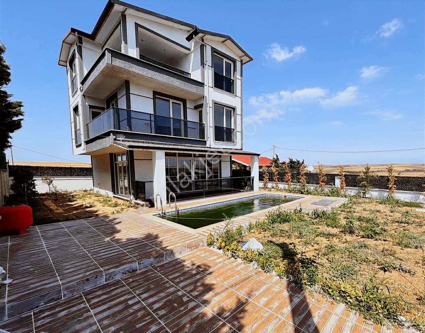 Tekırdağ Marmaraereğlısı Dereağzı Müstakıl Havuzlu Satılık Vılla - Görsel 9