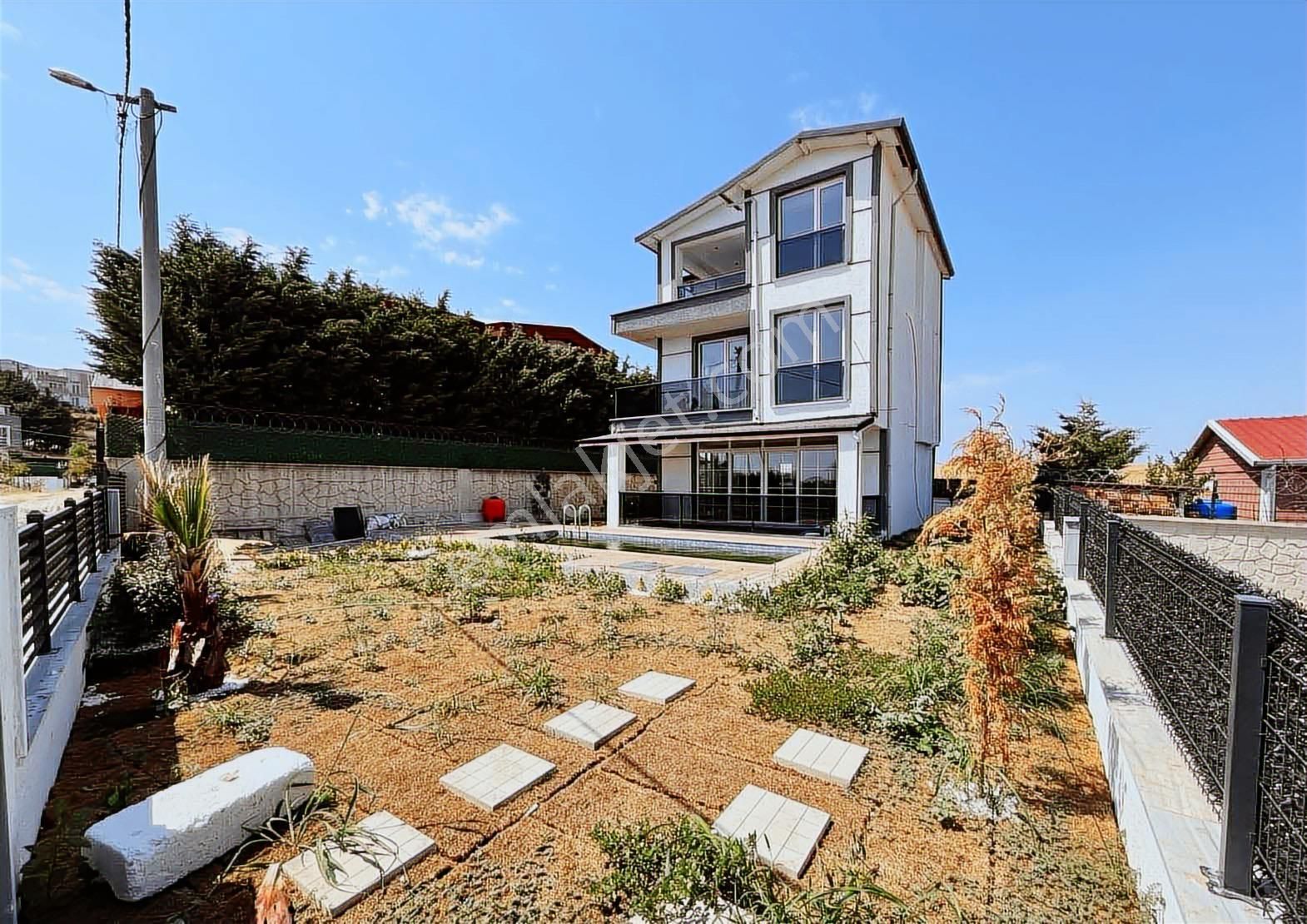 Tekırdağ Marmaraereğlısı Dereağzı Müstakıl Havuzlu Satılık Vılla - Görsel 3