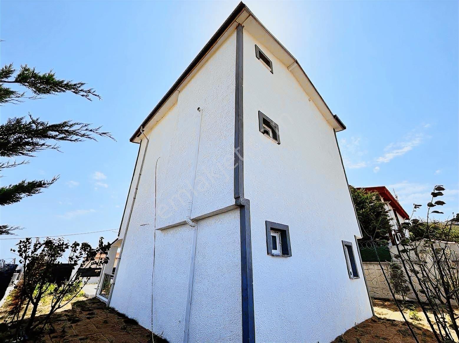 Tekırdağ Marmaraereğlısı Dereağzı Müstakıl Havuzlu Satılık Vılla - Görsel 15