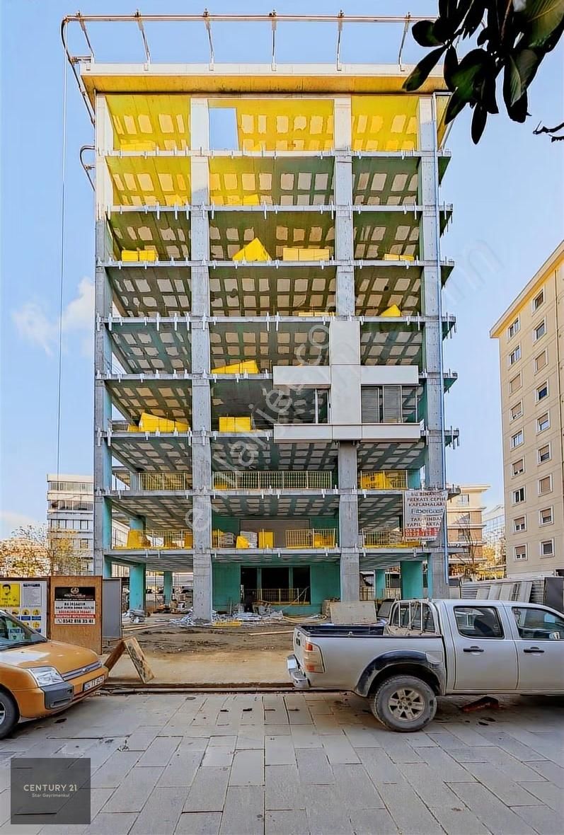 Century21 Star'dan Ckm'nin Karşısında Ön Kullanımlı 310 M2 - Görsel 21