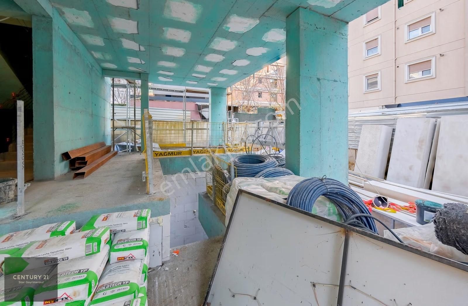 Century21 Star'dan Ckm'nin Karşısında Ön Kullanımlı 310 M2 - Görsel 8