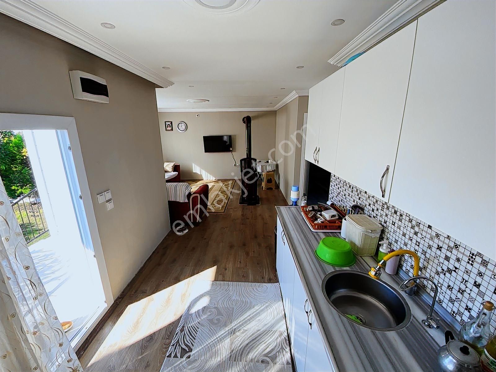 Sığacık Kale İçine Yürüme Mesafesinde Havuzlu Sitede 2+1 Bahçeli - Görsel 10