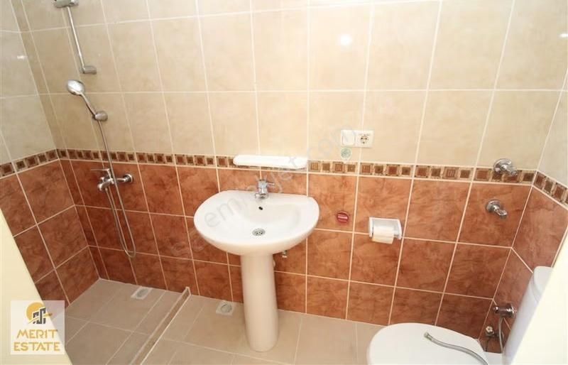 Mahmutlar Mah. Denize Sıfır Konumda Eşyasız Kiralık 2+1 Daire - Görsel 17