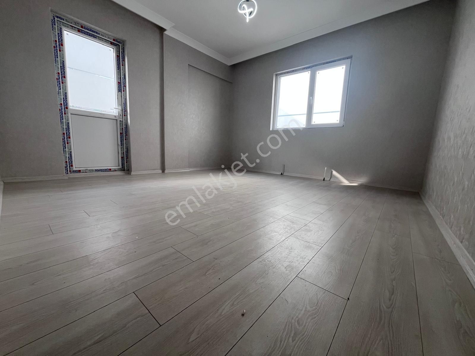 Sincan Yenikentte Satılık 3+1 Sıfır Daire Ara Katta Uygun Fiyat Fırsat Daire - Görsel 18