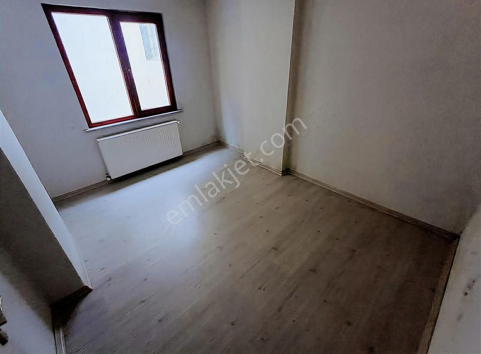 Zeno Emlak'tan Kiralık 2+1 Daire