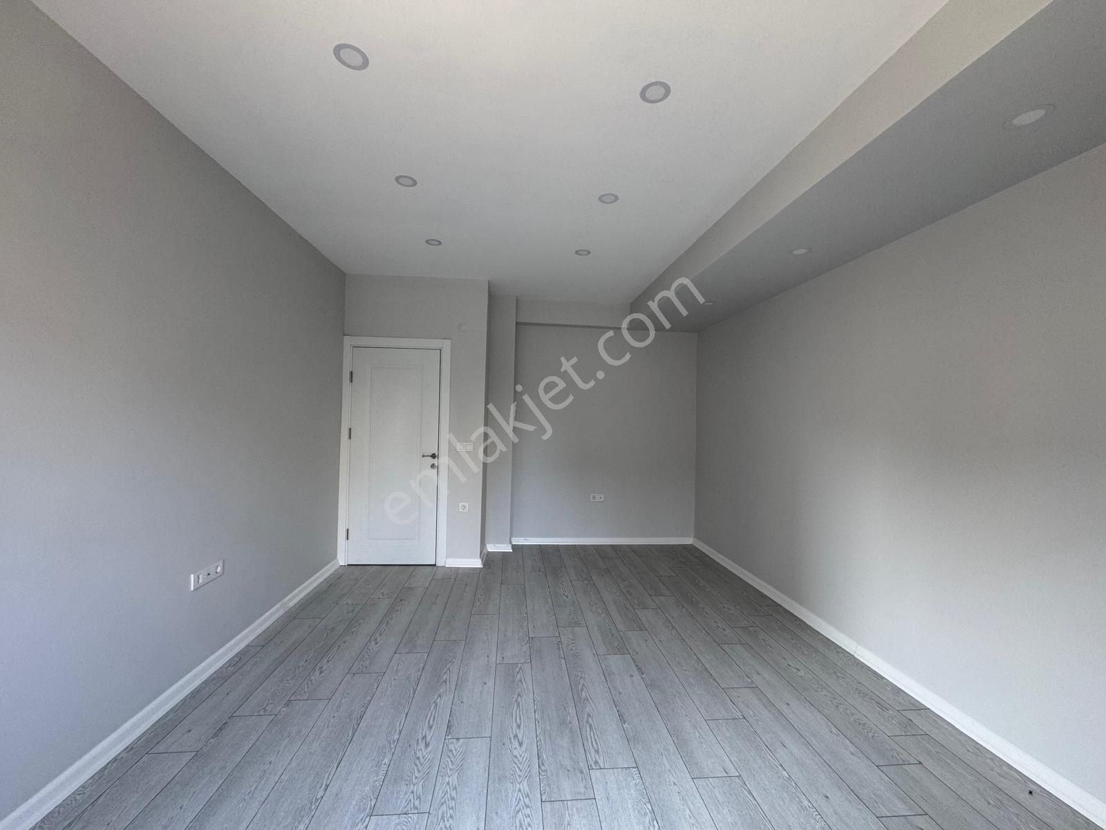 Çınarlı Mahallesinde Şehirle İç İçe Lokasyonda 2+1 Daire - Görsel 18