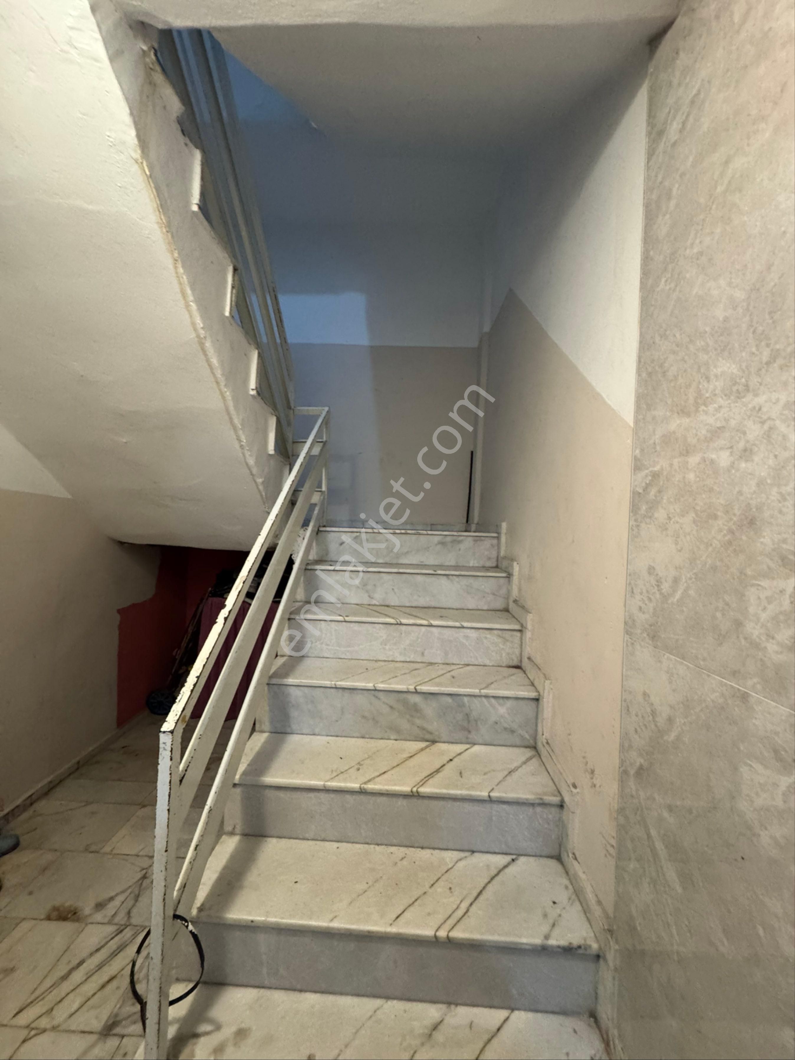 Buca Fırat Mah. 2+1 120 M2. Doğalgazlı 3 Cepheli Satılık Arakat Daire - Görsel 34