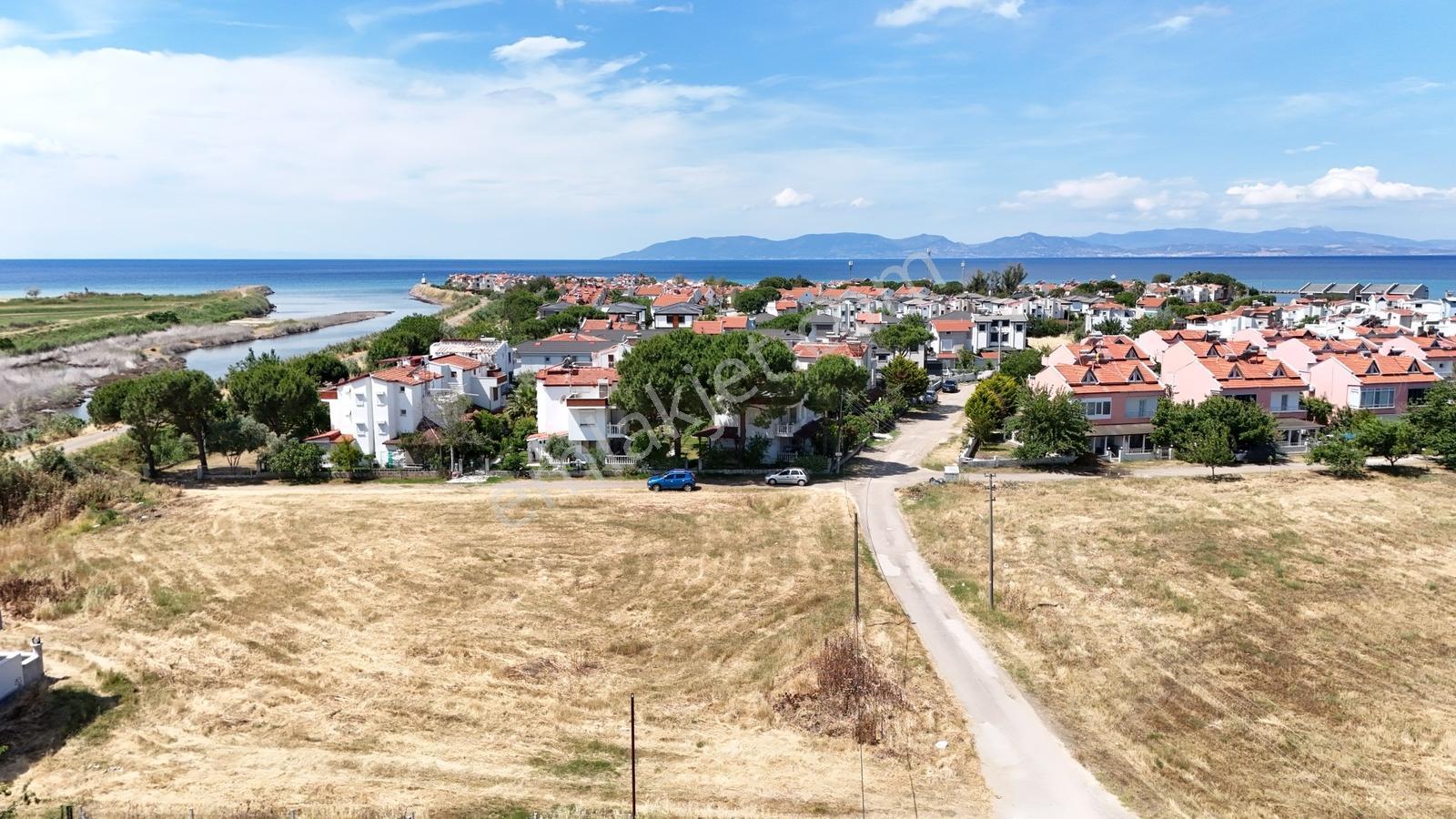 Altınova Sahilde Plaja Yürüme Mesafesinde Köşe Konumlu Arsa - Görsel 14