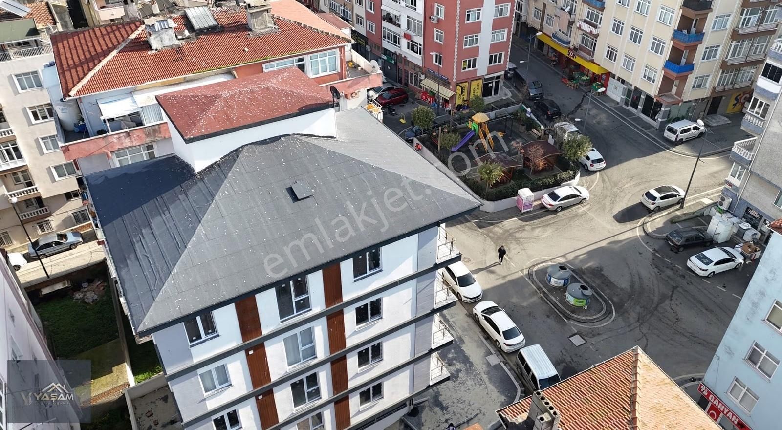 Çarşıya Yakın | Sahile Yürüme Mesafesinde | 2+1 Daire - Görsel 9