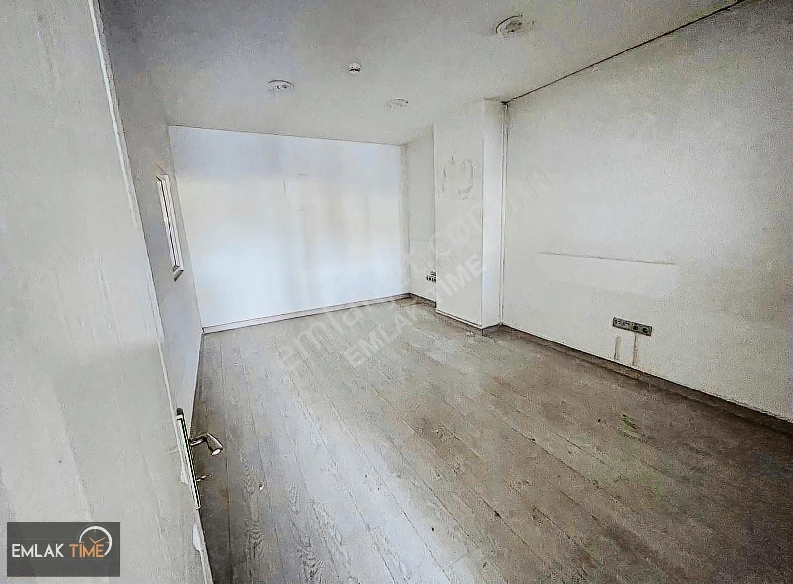 Shira Ticaret Merkezinde 625m2 Kiralık Yapılı Dükkan - Görsel 4