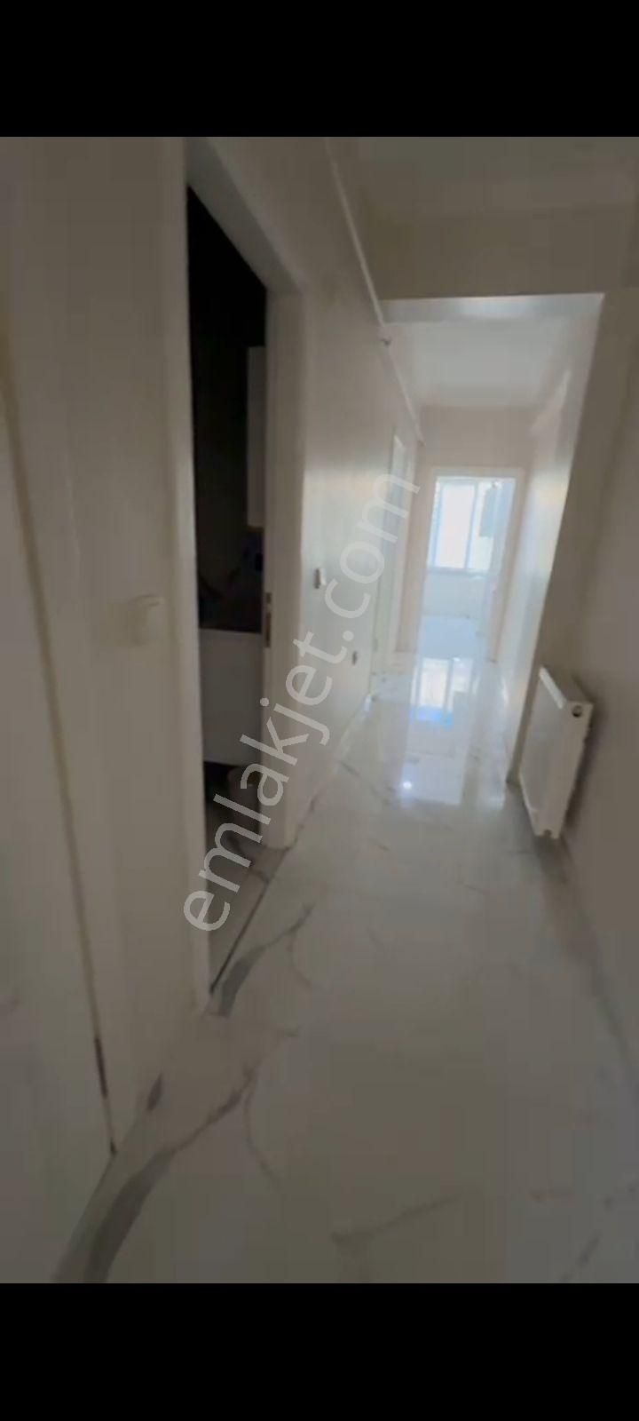 Esenyurt Bağlarçeşme Mahallesi Asansörlü Lüks 2+1 Daire - Görsel 4