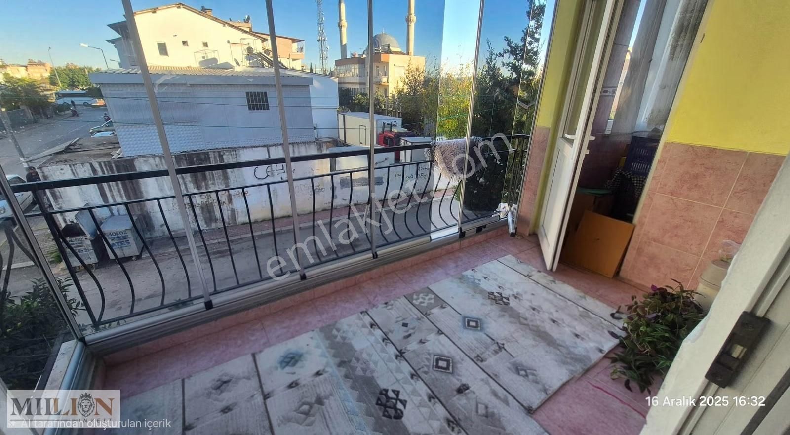 Yeniemek Merkezi Konumda Ferah 3+1 Ayrı Mutfaklı Satılık Daire - Görsel 12